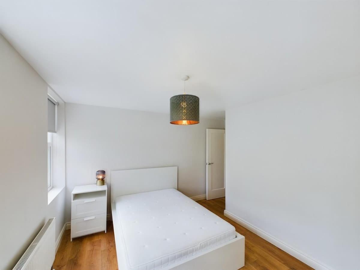 Cozy 2 Bedroom Flat Apartment