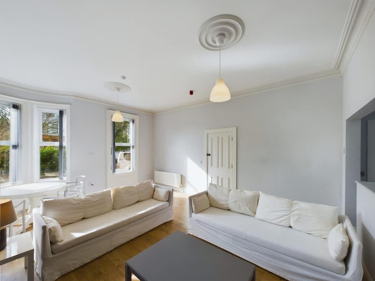 Apartment Cozy 2 Bedroom Flat *